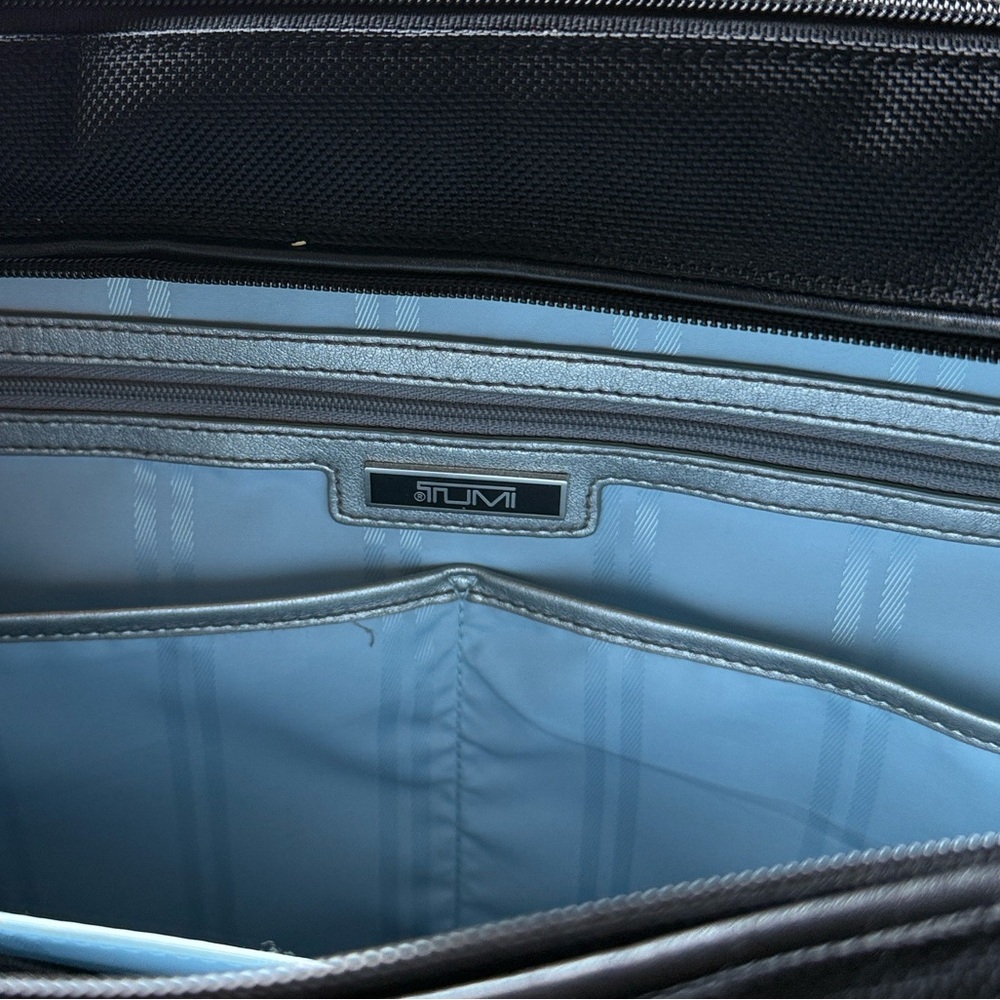 Tumi Laptop Bag Briefcase Ballistic Nylon Leather Trim - Picture 4 of 8